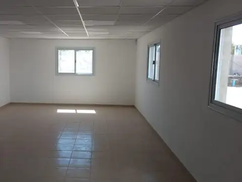 Galpon en Alquiler en Garin, USD 20.553