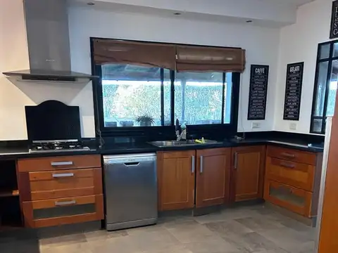 Casa en Venta en Funes, USD 529.000