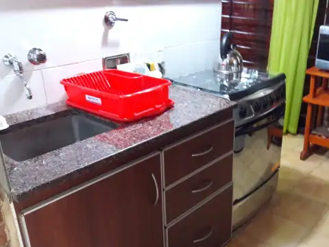 Casa 3 ambientes con 2 baños