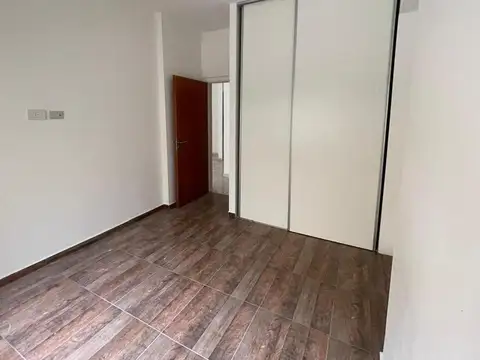 VENTA - DEPARTAMENTO 2 AMBIENTES- FLORESTA