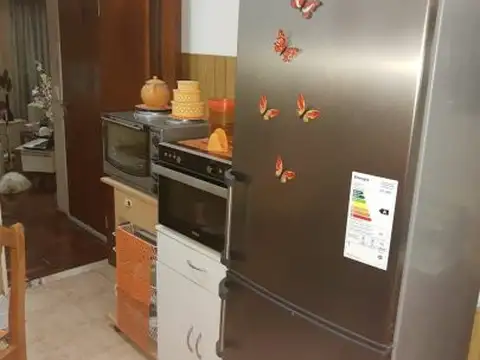 San Martin entre Viamonte y La Paz , Piso 1