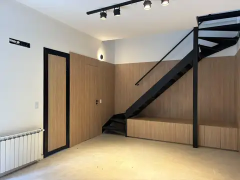 Casa a estrenar de 2 dormitorios + comodín a metros de Bv. Oroño