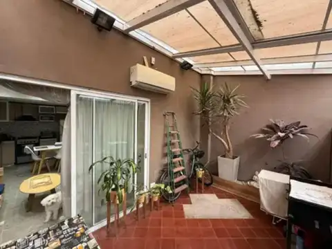 Depto Tipo Casa en Venta de 2 ambientes