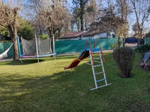 Casa en Venta con 1 cochera