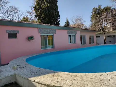 Casa en Venta en Francisco Alvarez, USD 118.000