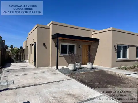 Casa en Venta en Bella Vista, USD 395.000