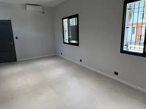 Depto Tipo Casa en Venta 2 años