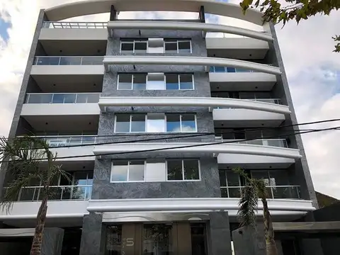 Departamento 2 Ambientes con Cochera en Venta - Ramos Mejia