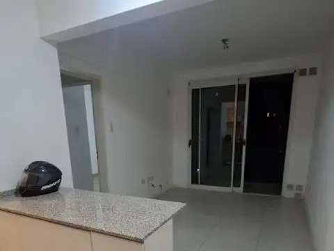 ALQUILO MODERNO DEPARTAMENTO CENTRICO