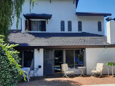 Casa en Venta en Nautico Escobar, USD 200.000