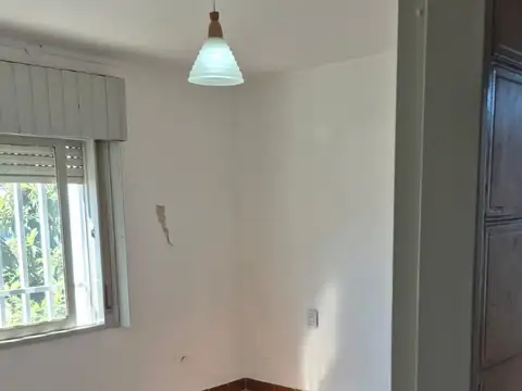 Depto Tipo Casa en Venta 25 años