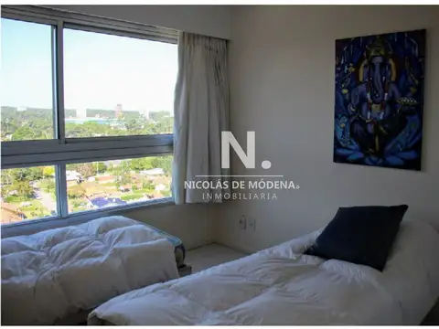 Departamento en Alquiler Temporal en Playa Mansa, USD 7.000