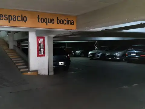 Cochera en Alquiler con acceso Rampa Fija
