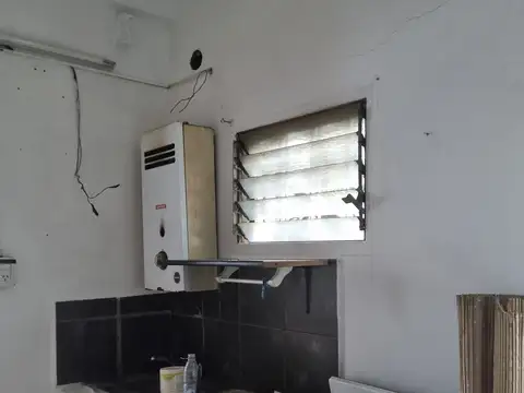 Avenida Provincias Unidas 1100