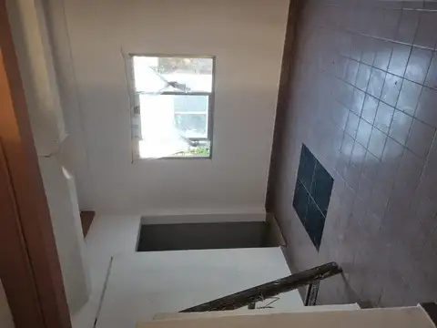 DEPARTAMENTO PLANTA ALTA EN ALQUILER 