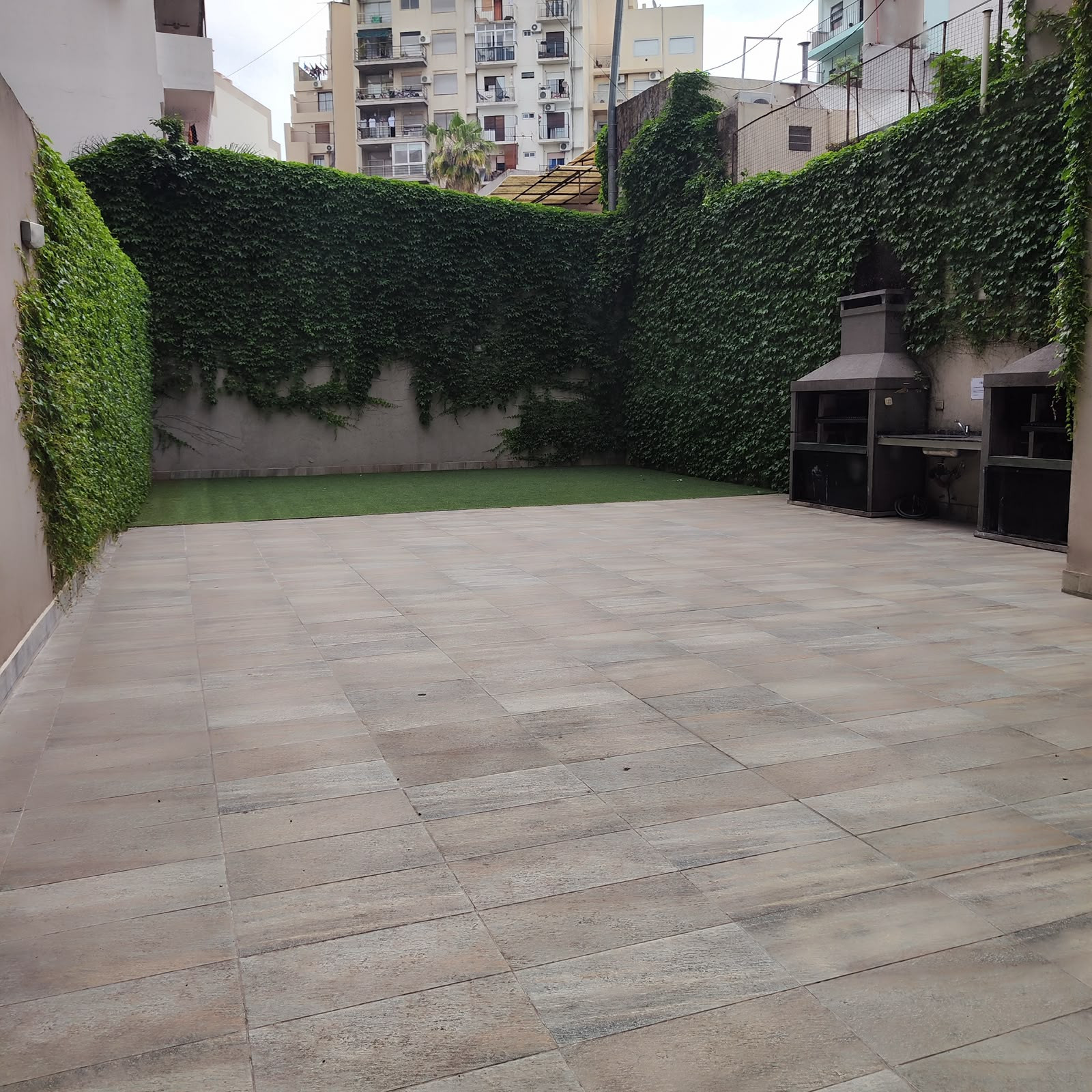 Departamento en Alquiler en Cid Campeador, USD 1.200