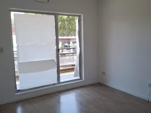 Departamento en Venta en Alberdi, USD 55.000