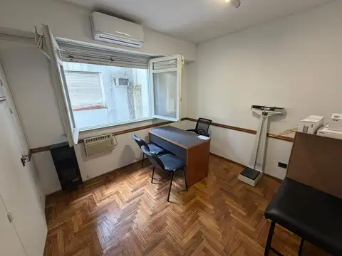 Oficina en Alquiler en Caballito, $ 900.000