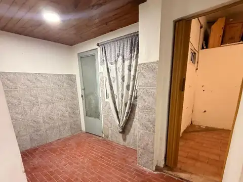 Depto Tipo Casa en Alquiler 40 años