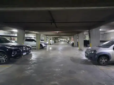 Presidente José Evaristo Uriburu 1100