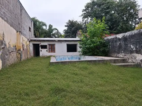 Venta casa a refaccionar Santa Fé y Libertad
