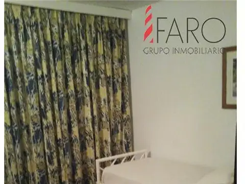 Apartamento en alquiler en playa mansa primera linea.