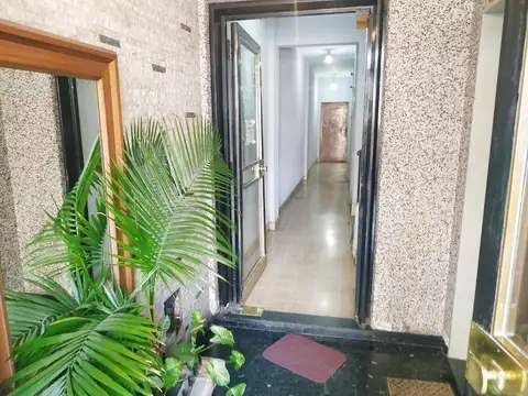 San blas 5000, Piso 1