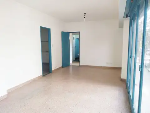 Departamento en Alquiler en Villa Luro, $ 700.000