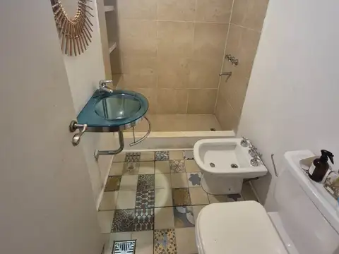 Depto Tipo Casa en Venta 56 años