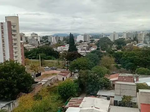 DEPARTAMENTO EN ALQUILER MACROCENTRO