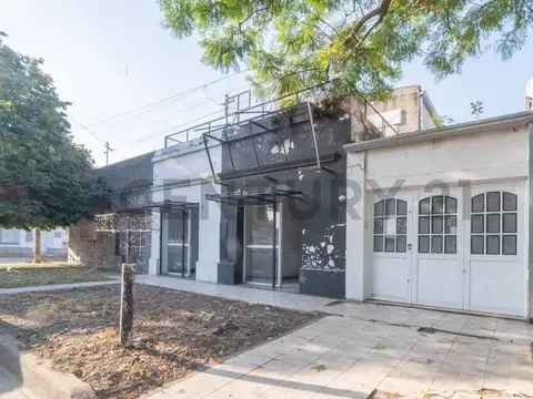 VENTA - Casa con 2 locales comerciales, Santo Tome, Santa Fe.