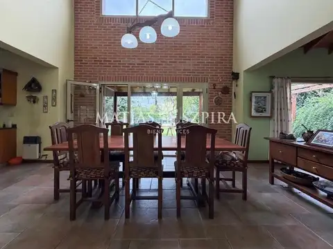 Casa en Venta al Oeste