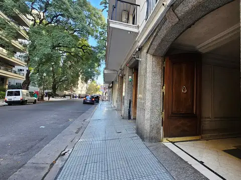 Departamento en Alquiler con 2 cocheras