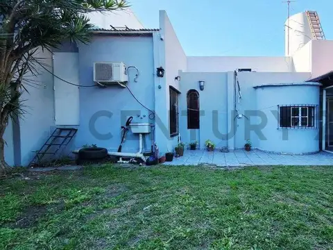 Dr. Aldo Della Rosa 5200, Piso 0