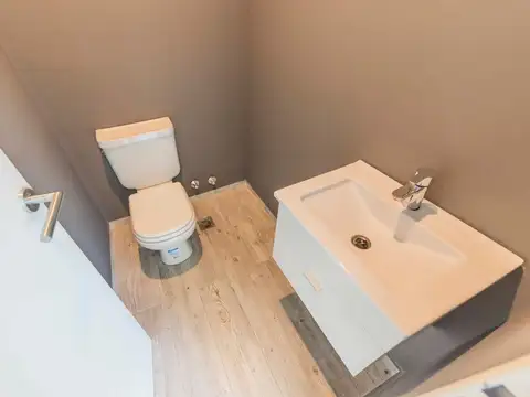 VENTA CASA 4  AMB PILAR DEL ESTE- STA EMILIA