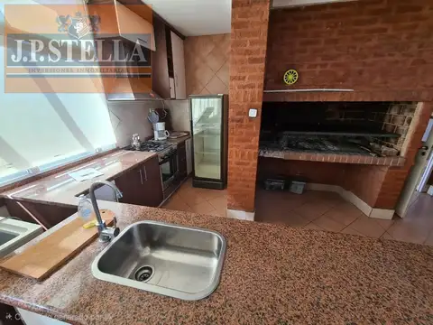 Yrigoyen al 2600