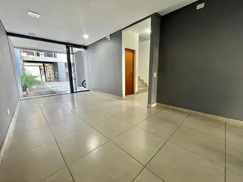 ALQUILER DOS AMBIENTES MORON CENTRO