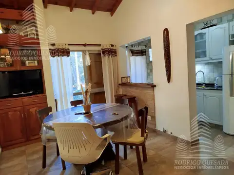 Depto 2 amb y medio c/cochera y baulera  Impecable..