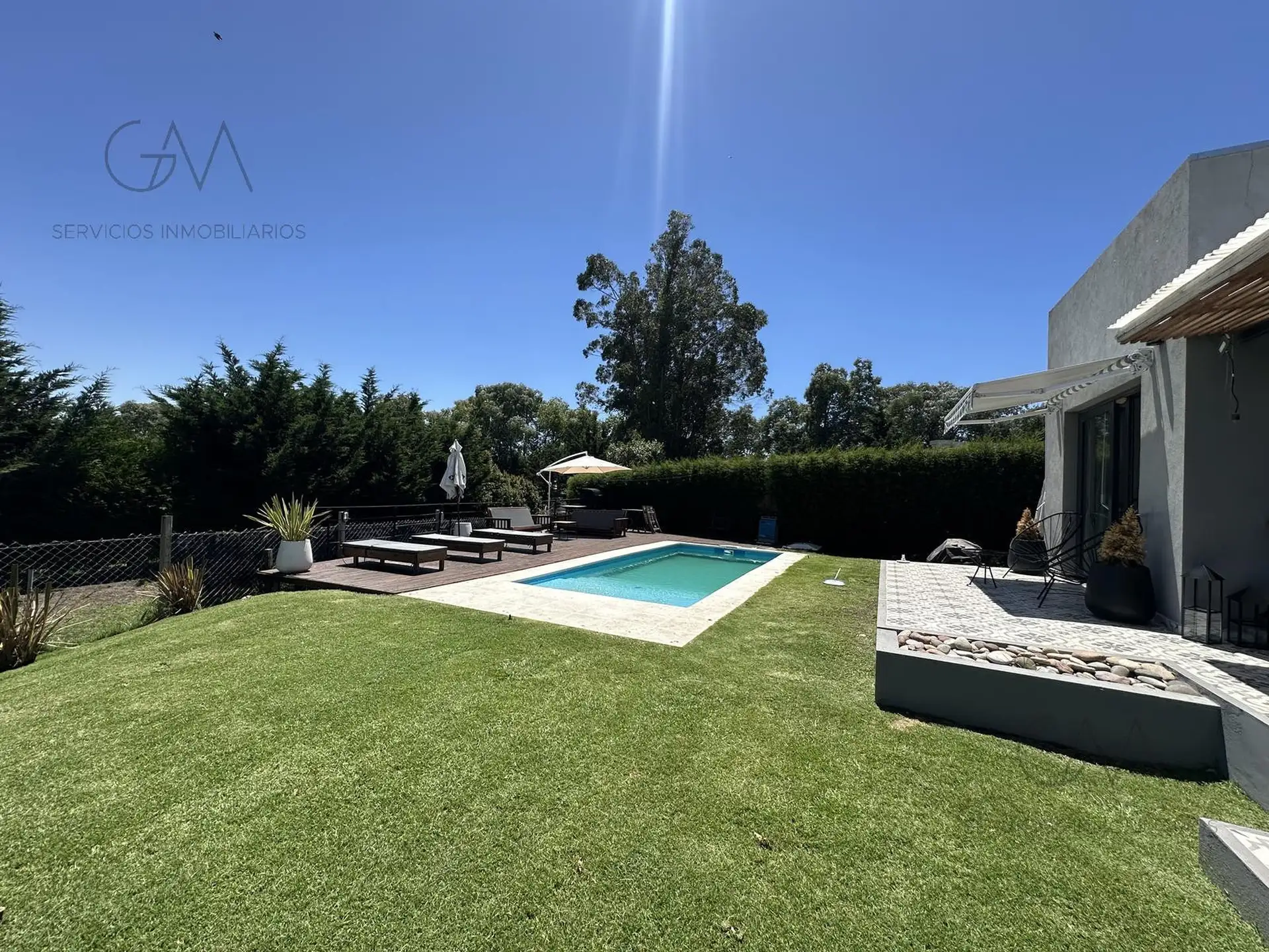 Casa 5 amb, 230m² en Arenas del Sur con piscina y quincho