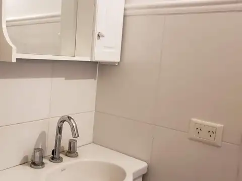 Departamento 4 ambientes con 2 baños