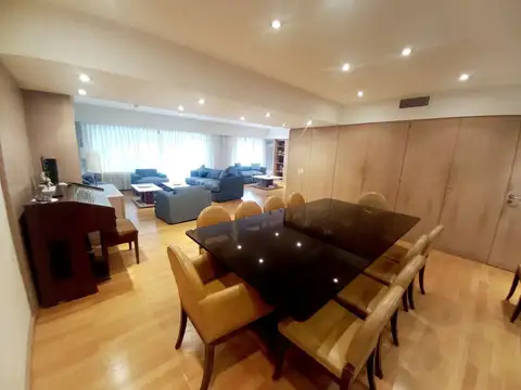 Departamento en Alquiler de 3 dormitorios