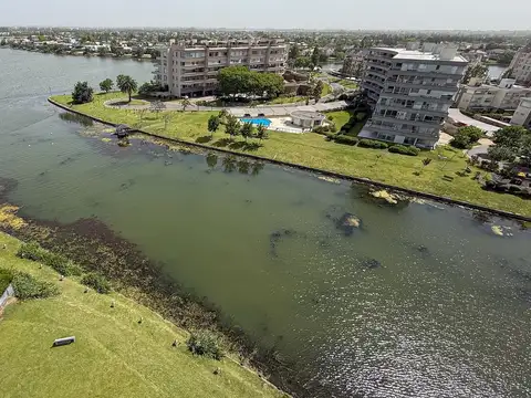 Alquiler  departamento dos ambientes con terraza vista al lago en Yoo Nordelta