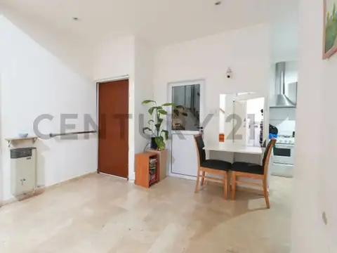 Departamento en Venta en Villa del Parque, USD 154.000