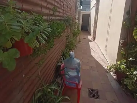 Casa 7 ambientes con 4 baños