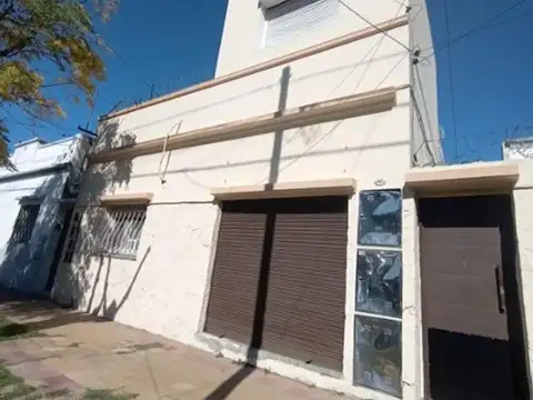 CASA EN VENTA 3 FAMILIAS VILLEGAS 4400 VILLA DOMINICO