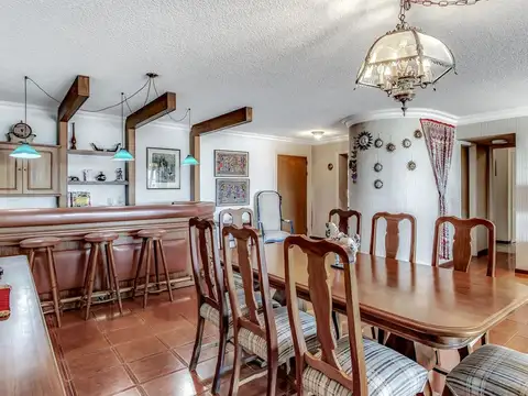 Departamento en Venta con 2 cocheras