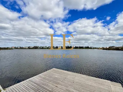 Casa en Venta en El Naudir, USD 450.000