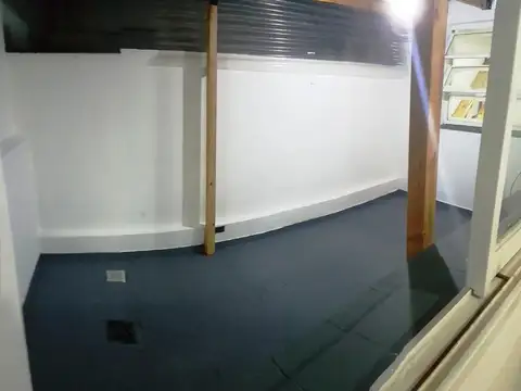 Av Rivadavia 1700, Piso 1