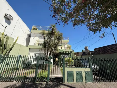 San vicente 2659   PLANTA BAJA
