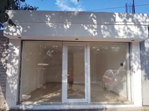 Local en Alquiler en Mendoza, $ 750.000